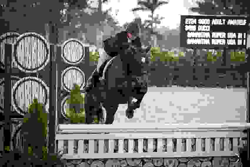Amy Millar and Christiano Clinch WEF 3 Hermès 1.50m 5 1626 jul 5019.jpg?width=850&height=566.5067720090294&mode=crop&quality=80¢er=0.5%2C0