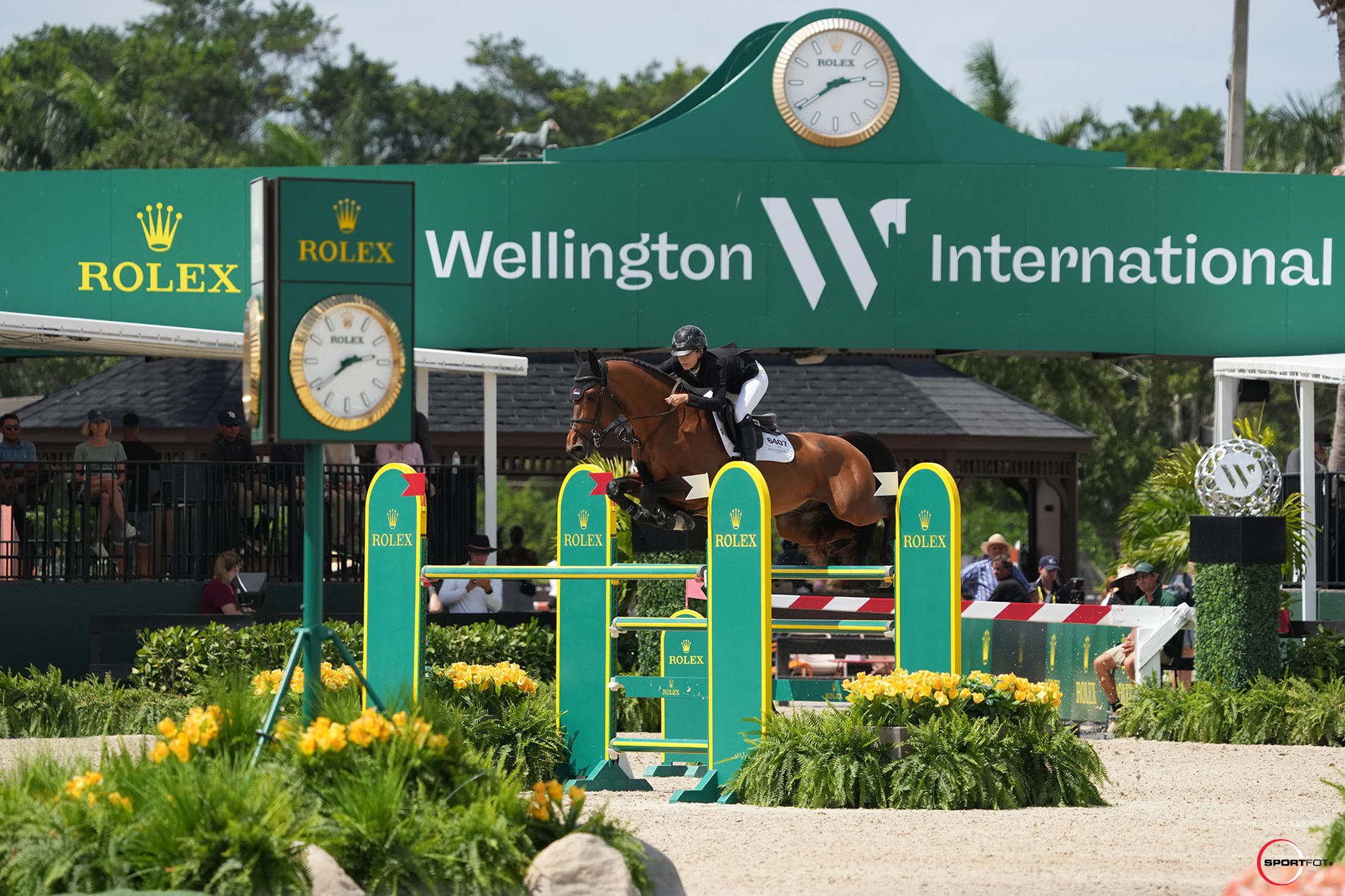 Prize lists and schedules